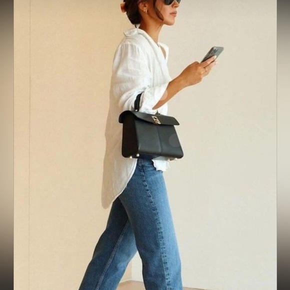 Meet your Posher, Taylor - Picture 1 of 1